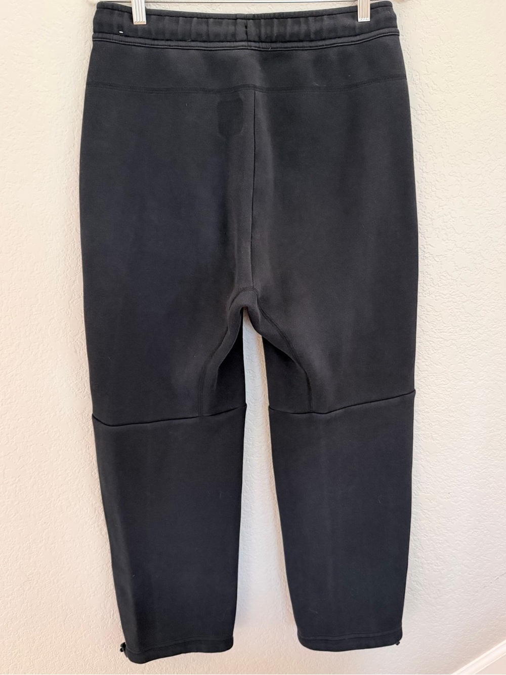 Nike Tech Fleece Open-Hem Pants Black Men’s Size Medium - Picture 7 of 9